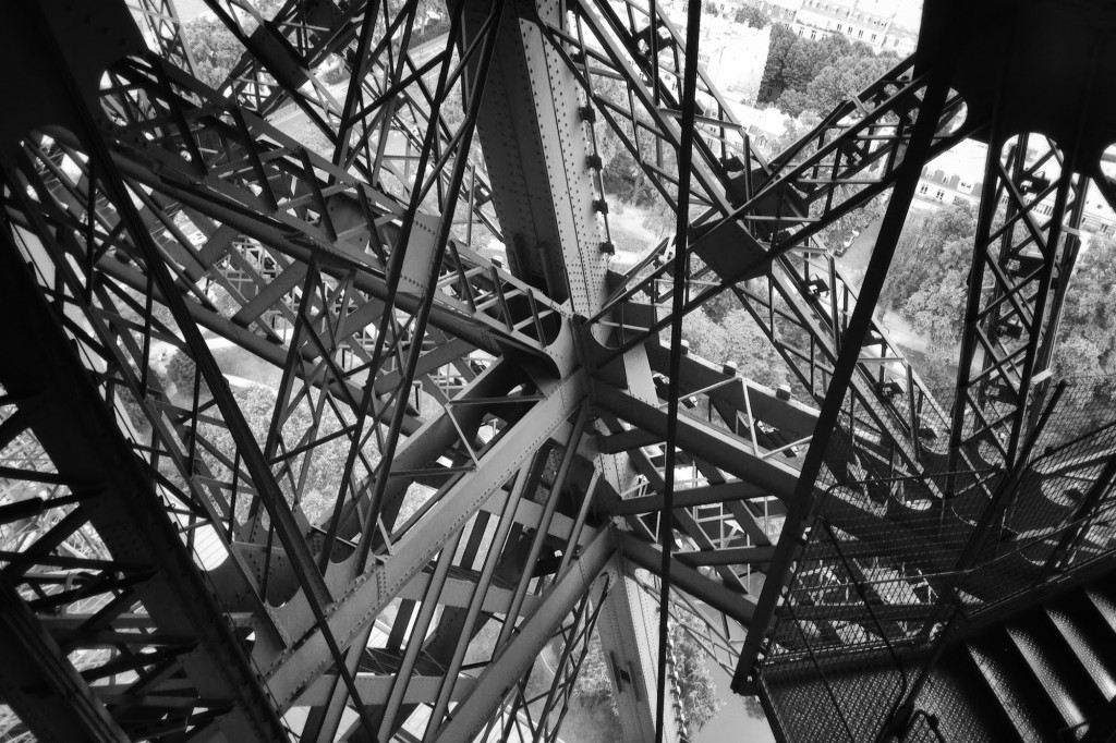 ParisTourEiffel12